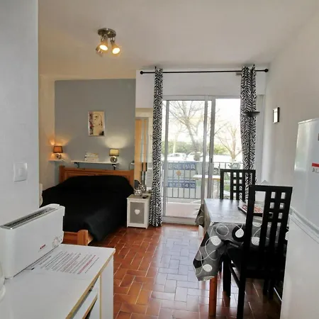 Renove Avec Wifi, Balcon Et Climatisation A - Fr-1-553-53 בלרוק-לה-באינס